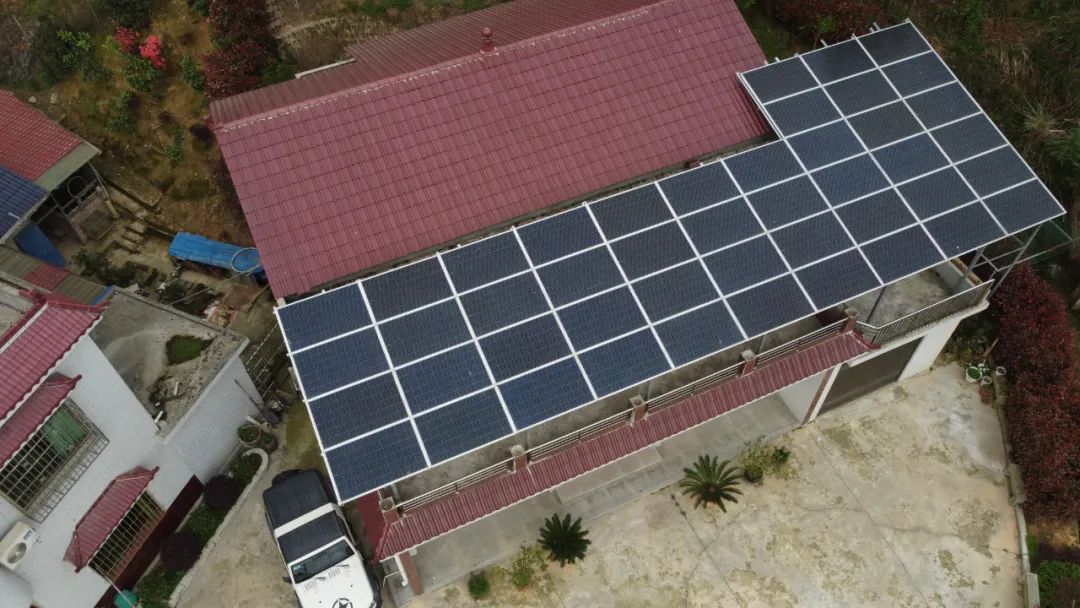 “光伏养老”已火遍城乡，，，，，，，，是农村中晚年人的最佳选择！