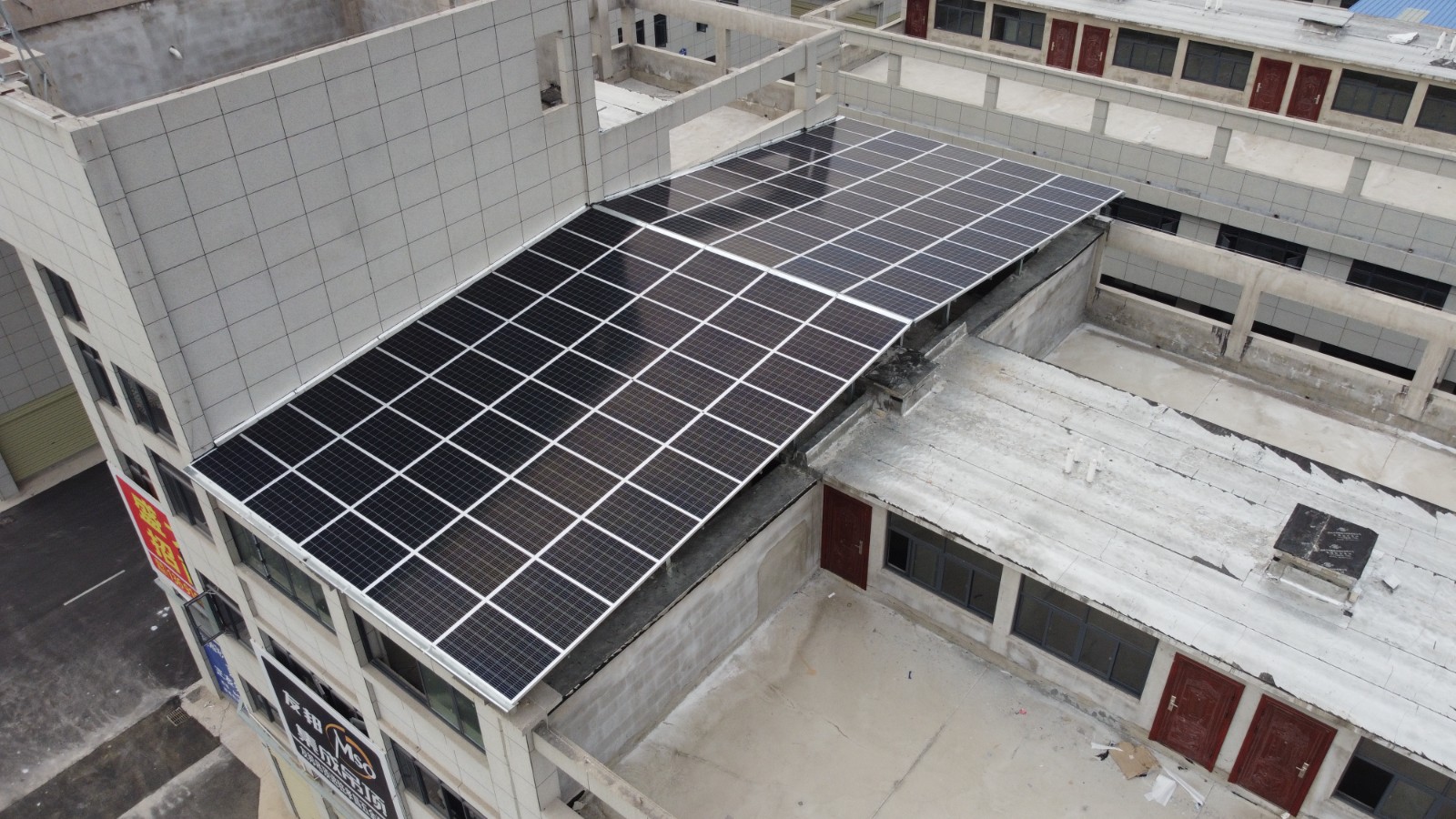 天下首份！勉励全民装光伏，，，，，，，政府宣布建议书