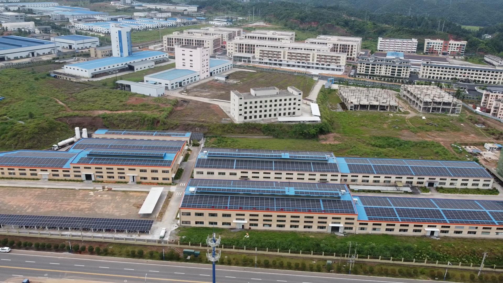 光伏人必备干货！！。。。。ǖ诙弹） 卑劣天气光伏发电系统知识科普